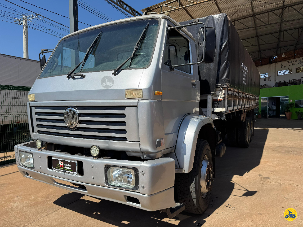CAMINHAO VOLKSWAGEN VW 24250 Carga Seca Truck 6x2 Jr Bozolan & Filhos ARACATUBA SÃO PAULO SP